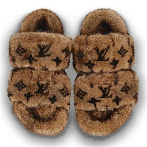 louis vuitton slippers womens 2018|Louis Vuitton monogram fur slippers.